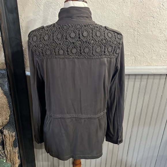 Hinge Jacket - Picture 4 of 11